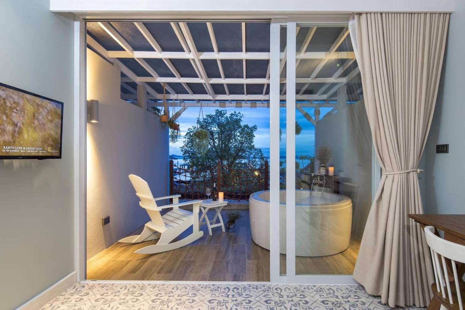 Kept Bangsaray Hotel Pattaya Bang Sare Exterior photo